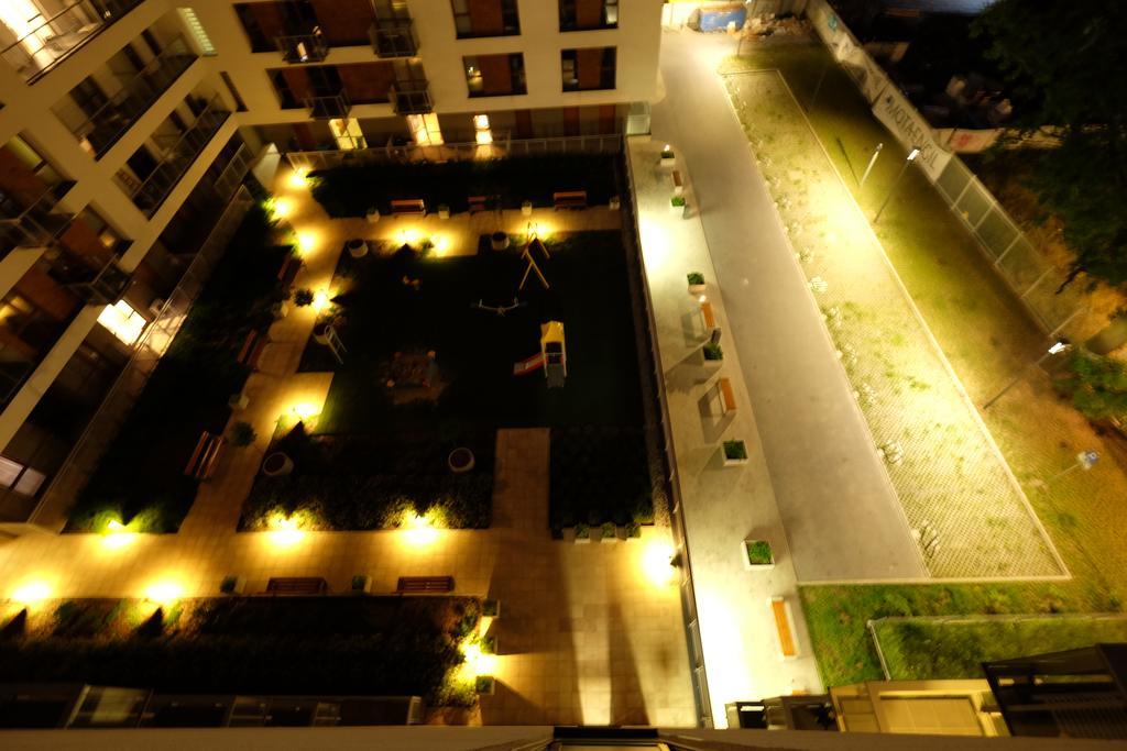 Lodz Fabryczna Apartament Eksteriør billede